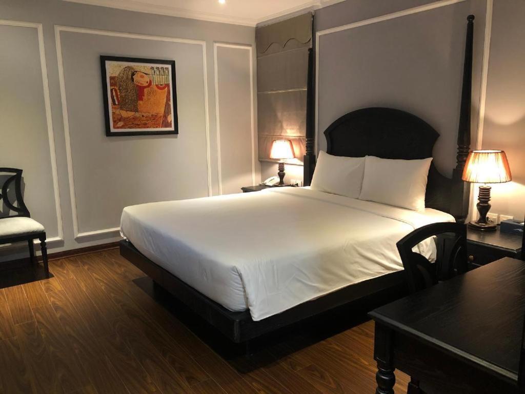 Bay Luxury Hotel Hanoi Bagian luar foto